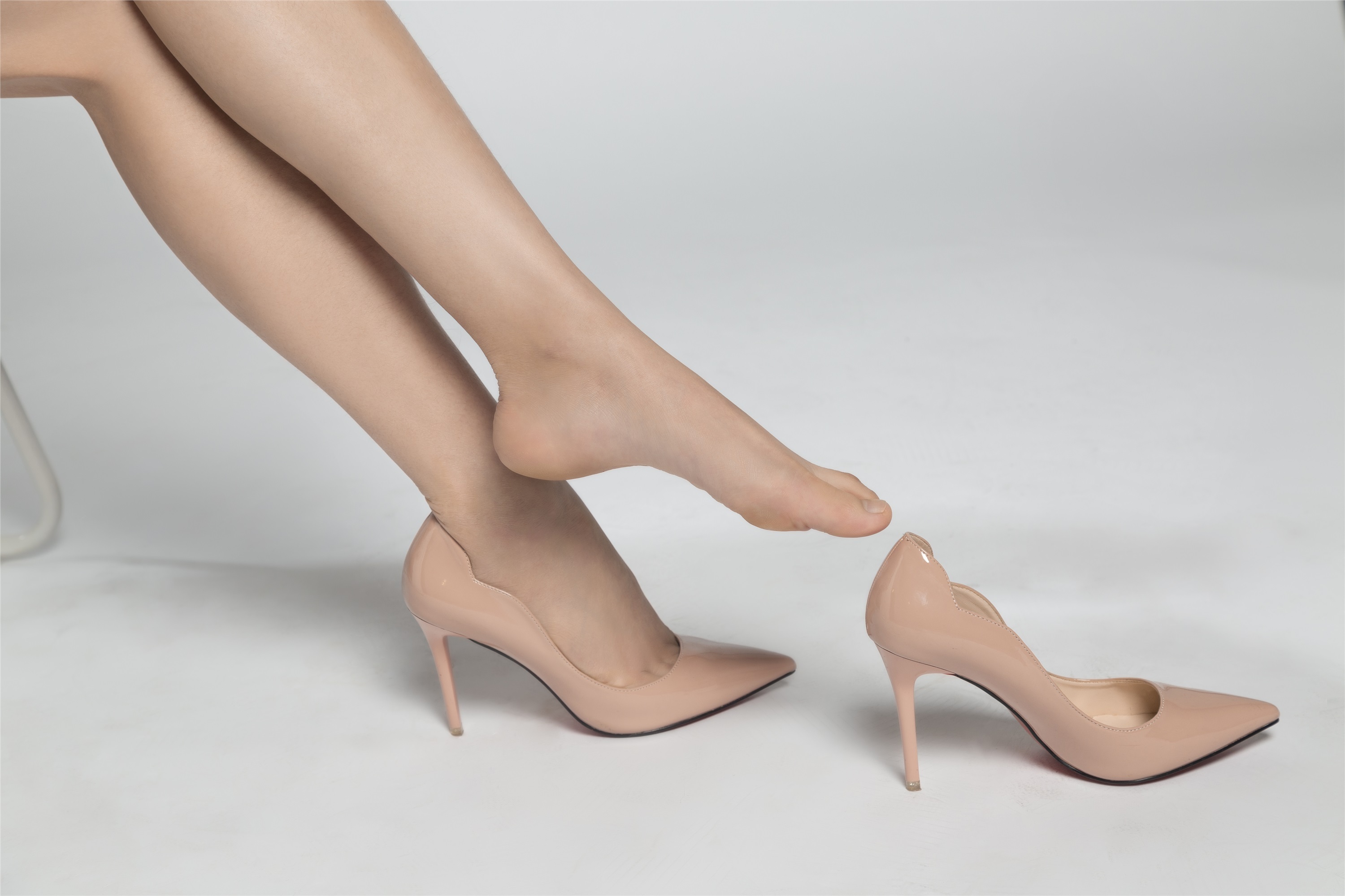 奈丝写真 NO.008 小啊刀-柔和纯色#黑与白